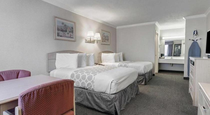 Econo Lodge Ван Хорн Екстериор снимка